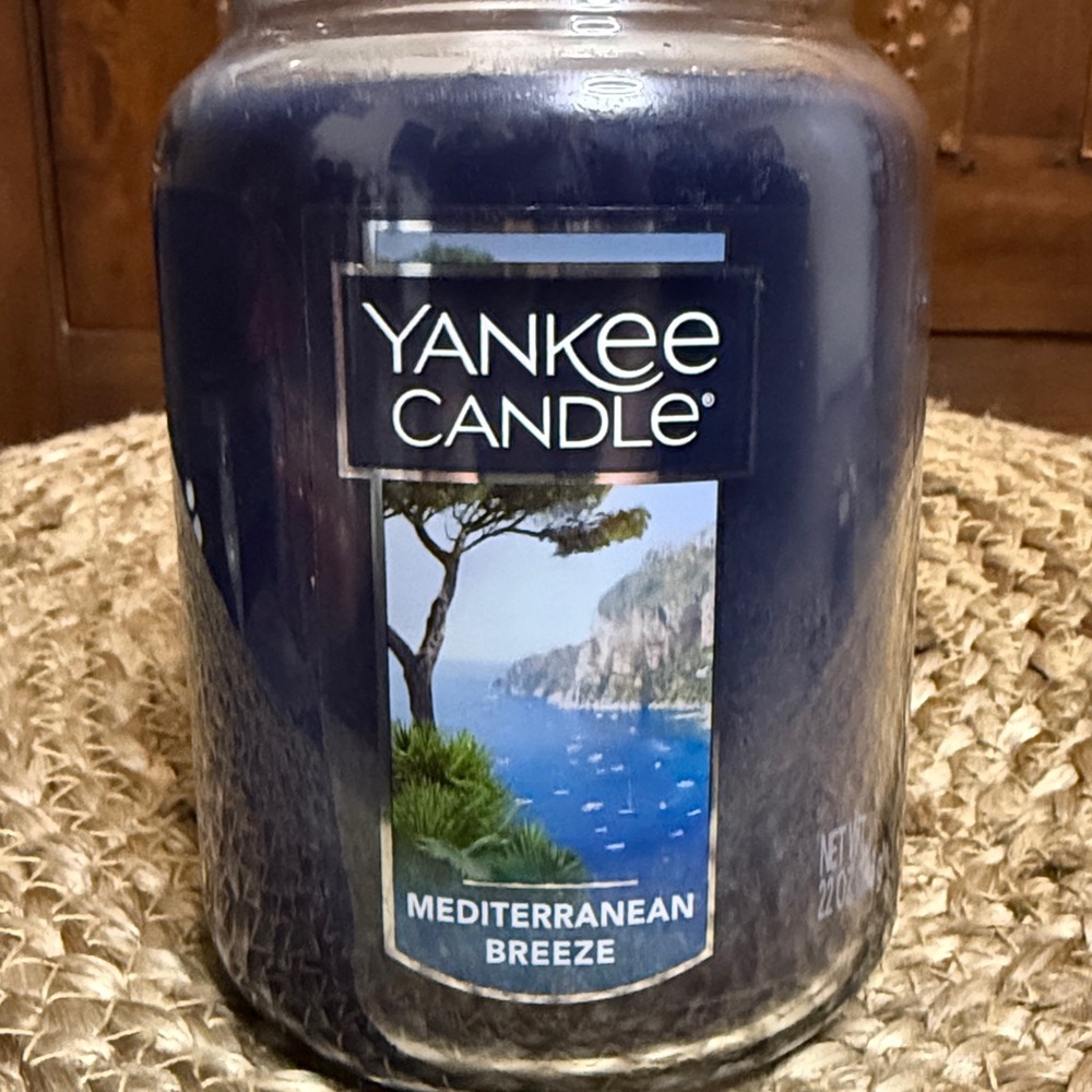 Yankee Candle Deep Blue Mediterranean Breeze